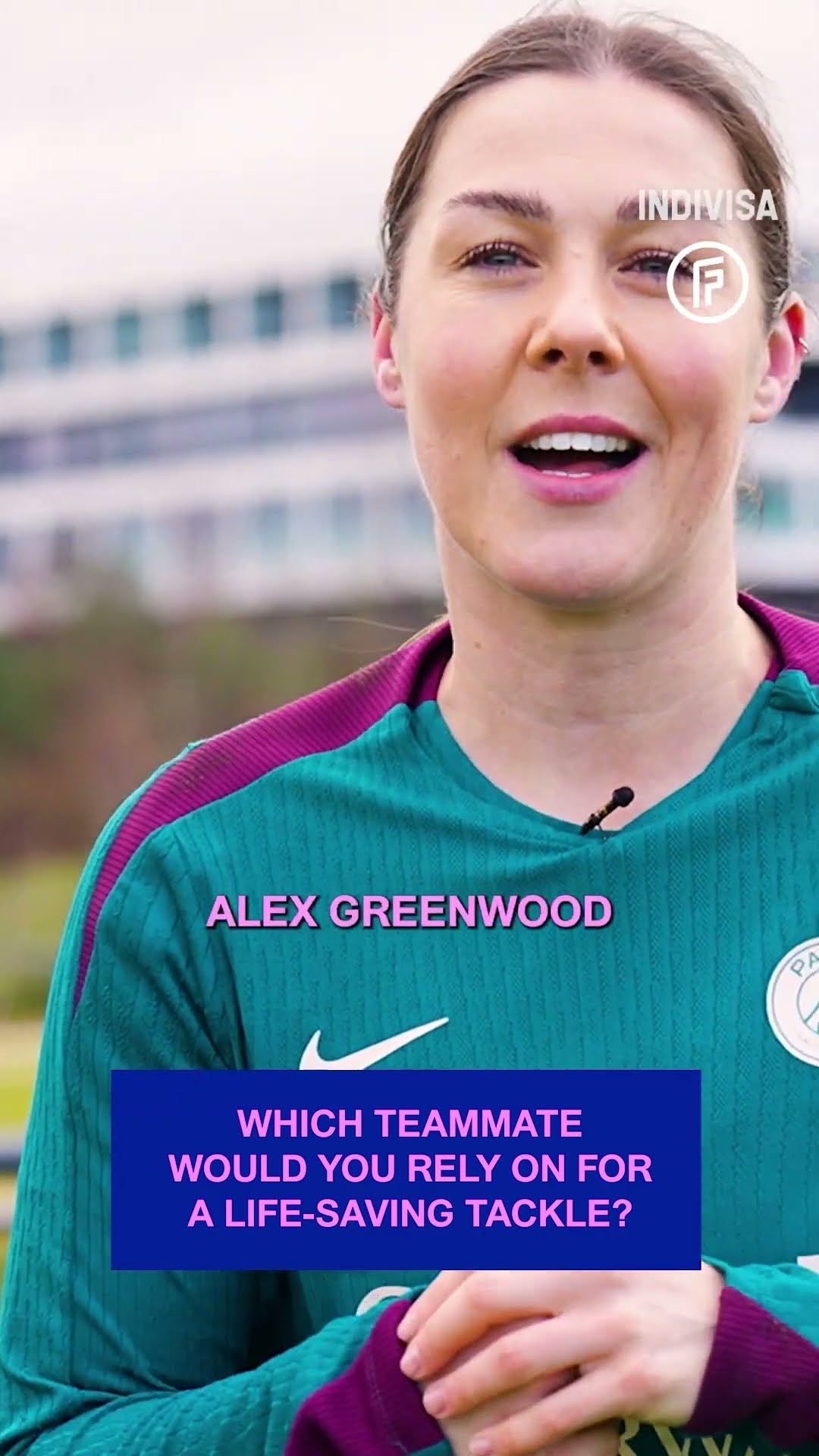 不少球迷在 不少球迷在